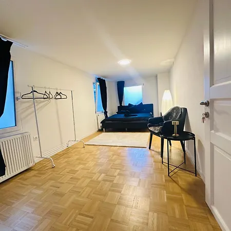 Apartment Exklusives Mit Traumhaftem Seeblick & Balkon